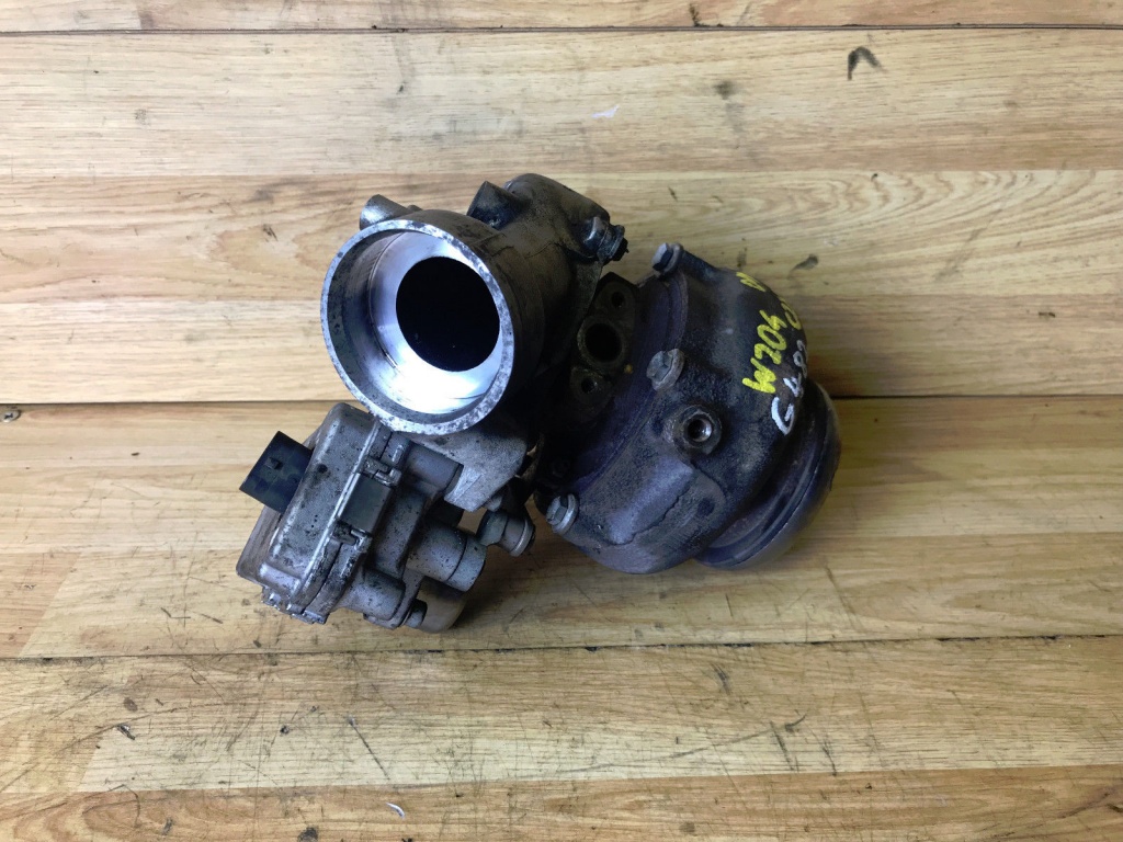 Turbina Mercedes 2.2 cdi 2010-2016 C class w204 GLK x204 E class w212