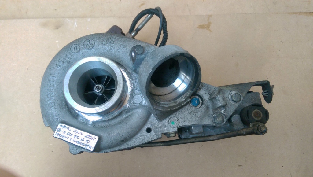 Turbina mercedes 2.2 cdi , w204 A6460901080