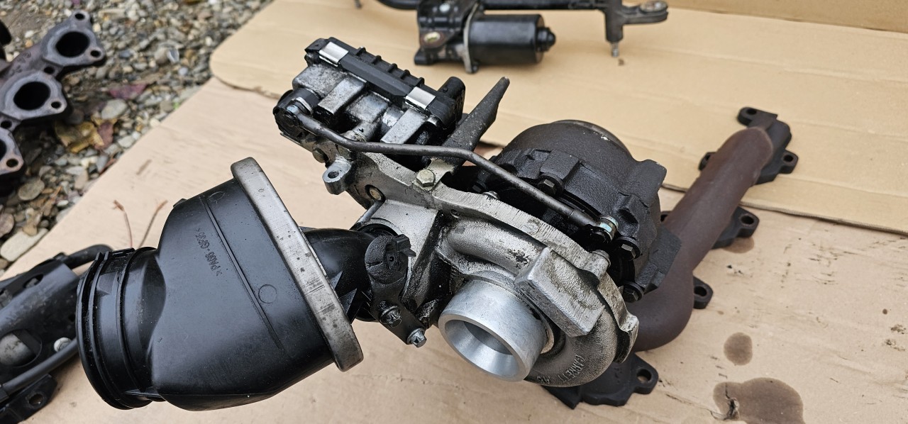 Turbina Mercedes E-Class W211 2.2 CDI 20