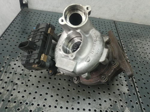 Turbina mica 2.0 d b47d20b bmw x3 g01 8513566 833714-2