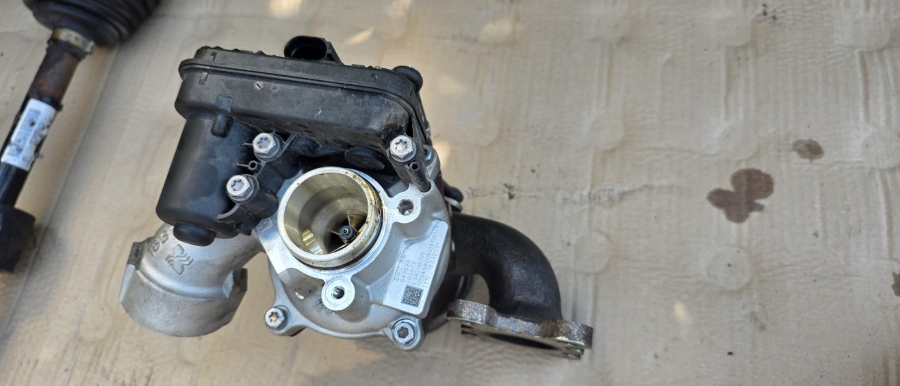 Turbina motor CHZ Skoda Octavia 3 Karoq Rapid 1.0 TSI 2016 2017 2018 2019