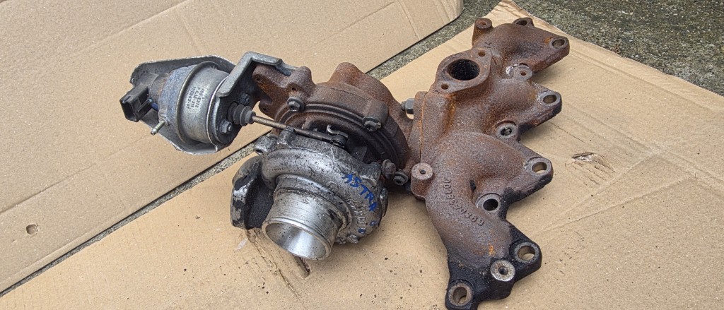 Turbina Opel Astra J 1.7 DTI A17DTS 2011 2012 2013 2014