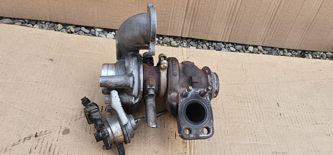 Turbina Peugeot 308 / Peugeot 207 /  Ford Fiesta 1.6 HDI 2010 2011 2012 2013 2014