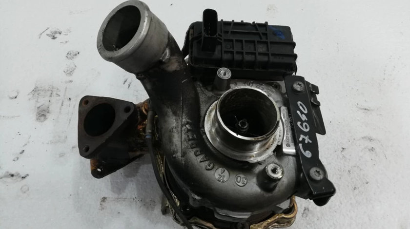 Turbina Porsche Cayenne / Vw Touareg motorizare 3.0 TDI cod 059145874L