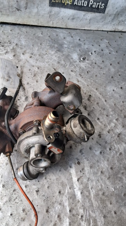 Turbina Renault Kangoo 1.5 dci 110 CP cod motor K9K transinie manuala an 2015 cod 54399700127