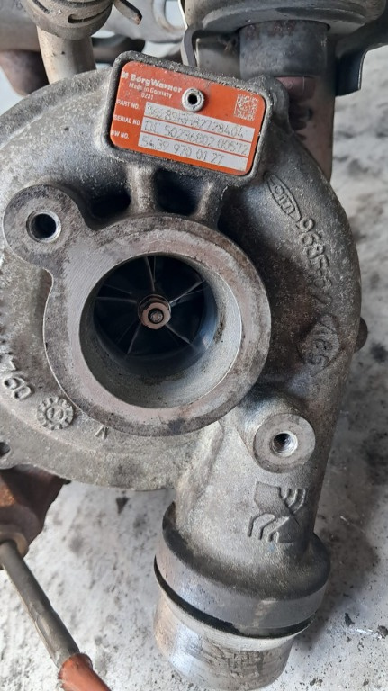 Turbina Renault Megane 1.5 dci 110 CP cod motor K9K transinie manuala an 2015 cod 54399700127