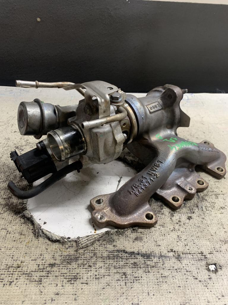 Turbina Renault Megane 4 1.2 Benzina 2016, 144106351R
