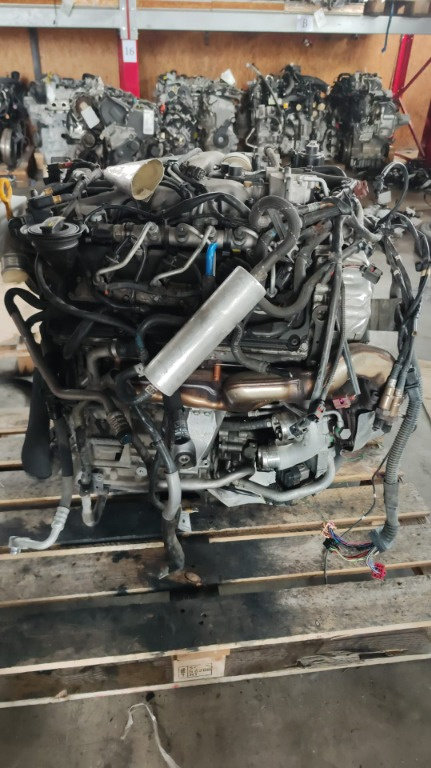 Turbina stanga Audi Q7 4L 4.2 TDI 340cp / 250Wk cod motor CCF transmisie automata an 2014 cod 057145...