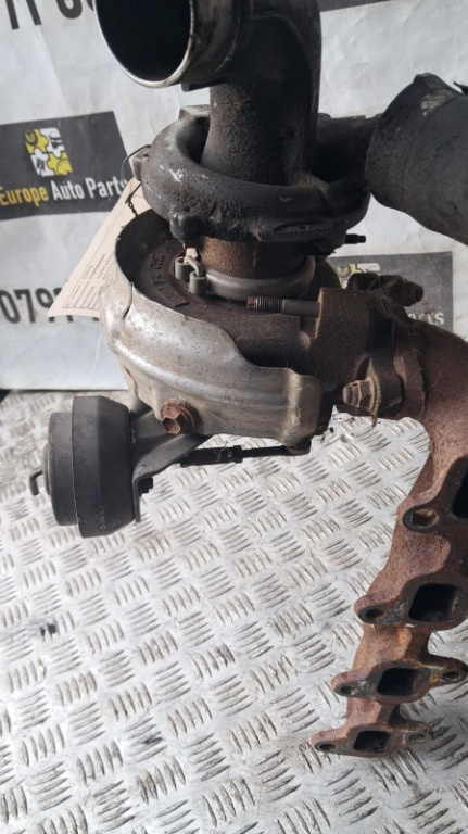 Turbina Toyota Avensis 2.0 D 1AD-FTV an fab 2009 cod 17201-0R040
