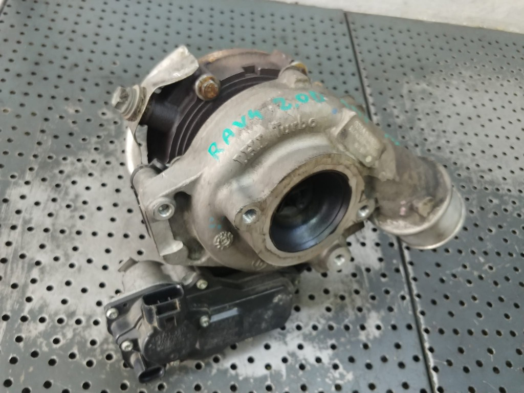 Turbina toyota rav 4 1ad 2.0 d-4d 17201-0w020 89674-20010
