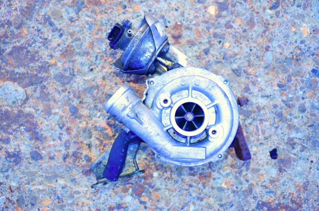 TURBINA TURBO FORD S-MAX C-MAX MONDEO GALAXY 2.0 TDCI 103KW 140CP