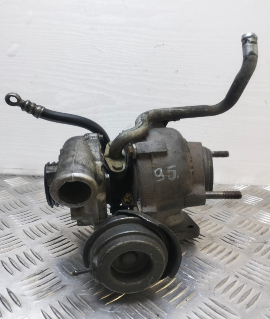 Turbina Turbo Turbosuflanta 2.0 D 2247237G / VNT15 BMW Seria 5 E39 [facelift] [2000 - 2004]