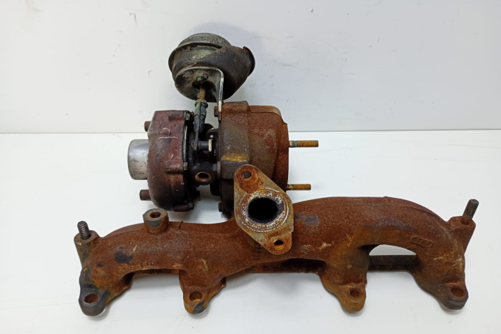 Turbina turbosuflanta 1.9 tdi 038253019A Seat Leon 1M [1999 - 2005]