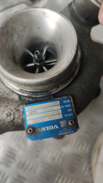 Turbina Volvo v40 s40 D4204T7 D4204T4 D4204T5 D4204T12 D4204T14 an 2019 cod 31459962 / 31491217