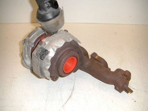 Turbina vw jetta III 2.0 tdi cega 170 cai cod 03l253056c