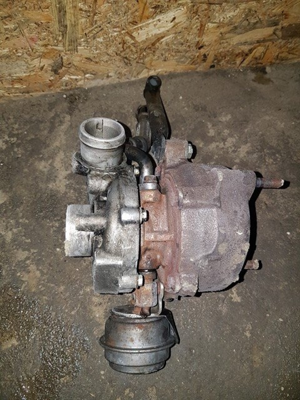Turbina vw passat 1.9 tdi ajm 116 cai