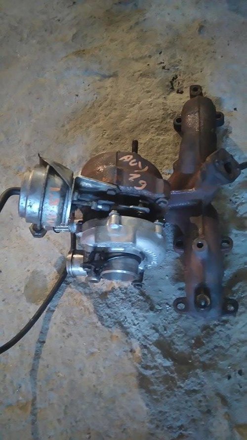 Turbina  vw sharan 1.9 tdi cod motor auy