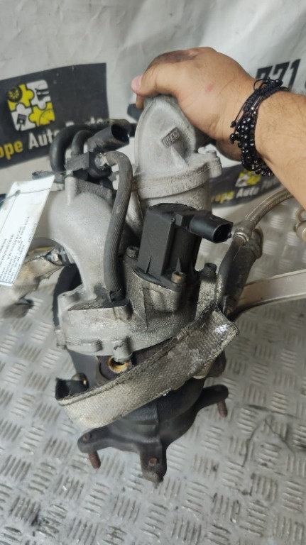 Turbina Vw SHARAN 2.0 TSI 200 Cp / 147 kw cod motor CCZ / CCT / CBF / CAW , an 2010 cod 06J145702K