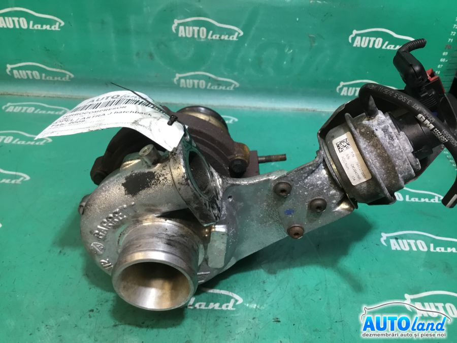 Turbo 55570749 2.0 CDTI Opel ASTRA J hatchback 2009