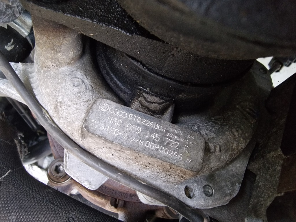 Turbo Turbina Audi Q7 3.0TDI CASA 239CP cod 059145722R