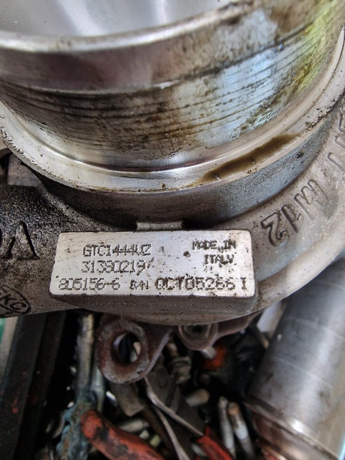 Turbo Turbina Volvo S60, Xc60 2.0 d cod 31390219