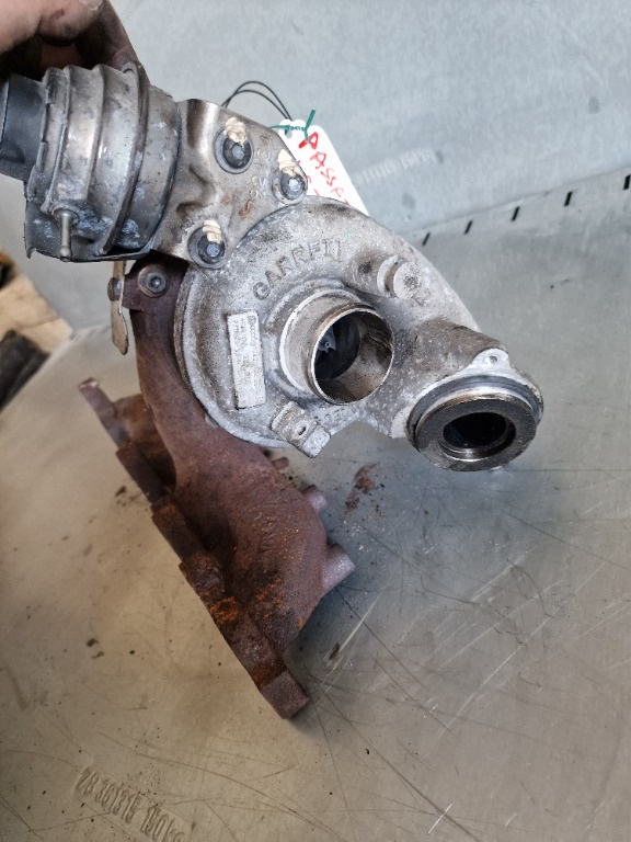 Turbo Turbina Vw Passat B7 1.6 tdi CAYC 105CP