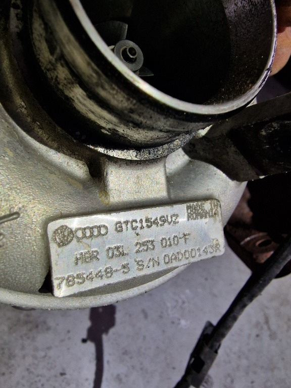 Turbo Turbina Vw Passat B7 Passat CC 2.0TDI CFG 170CP 03L253010F