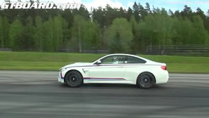 Turbo vs. Aspirat: Scurta liniuta intre noul M4 Coupe si vechiul M3 Sedan