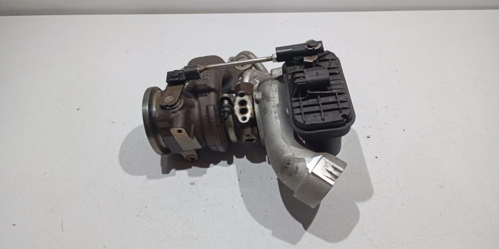 Turbosuflanta 04E145715M 1.4GTE Hybrid Volkswagen VW Passat B8 [facelift] [2019 - 2020]