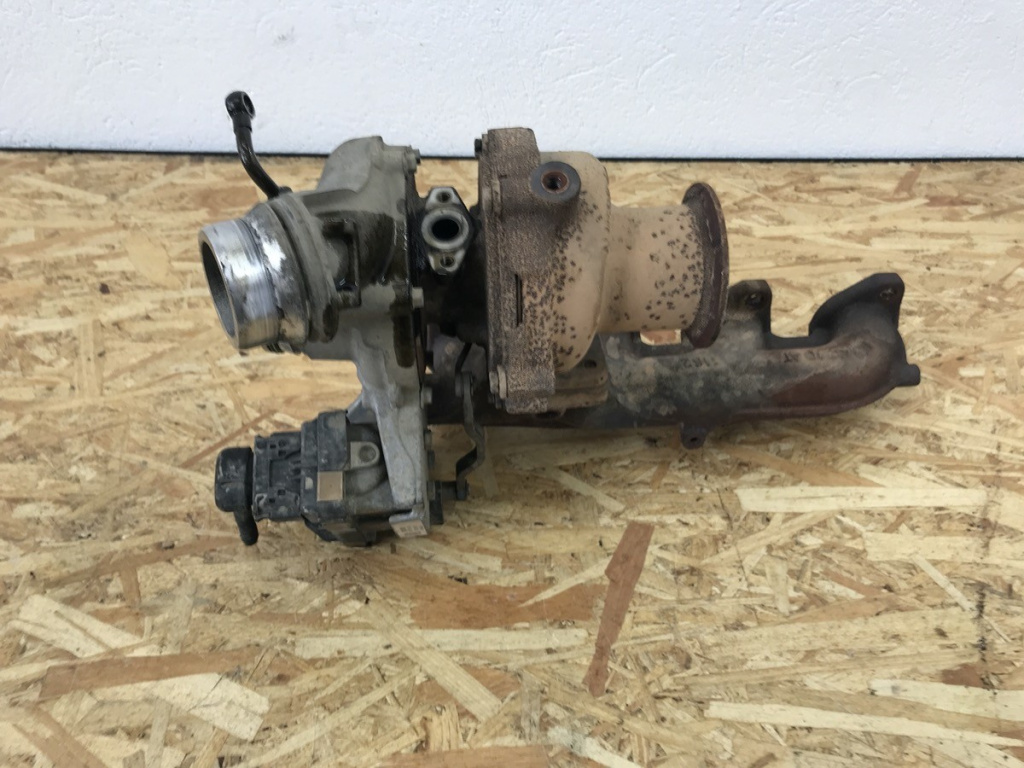 Turbosuflanta turbina BMW X1 X-Drive suv 2009 (11652414336)