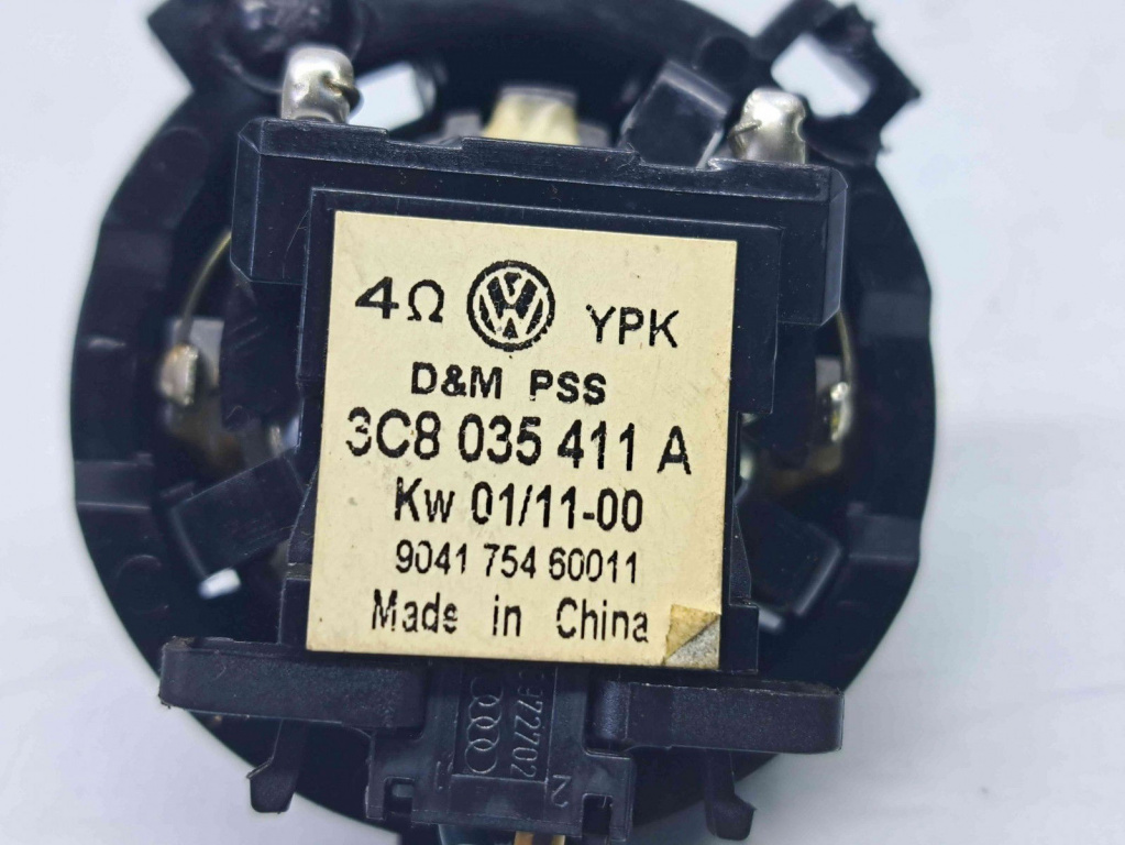 Tweeter spate dreapta Volkswagen Passat B7 (362) [Fabr 2010-2014] 3C8035411A 2.0 TDI CFFB 103KW / 140CP