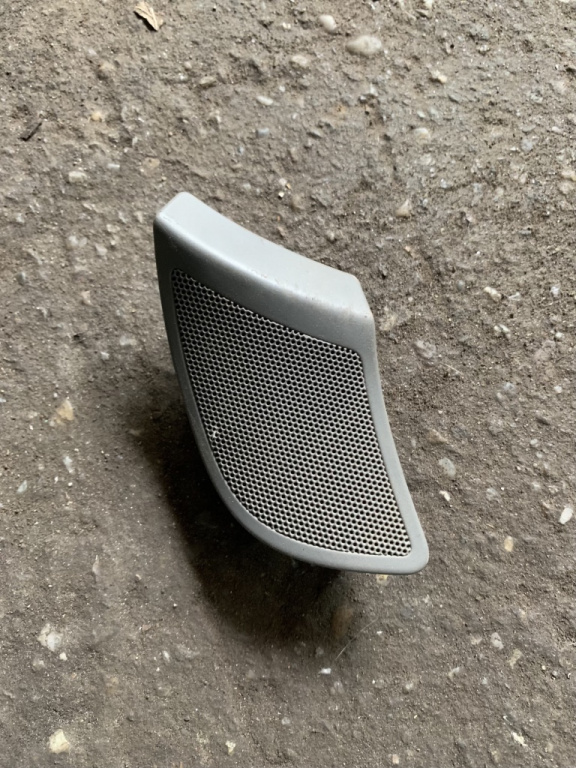 Tweeter stanga fata Audi A4 B7 [2004 - 2008] Avant wagon 5-usi 2.0 multitronic (131 hp) 2.0 - ALT