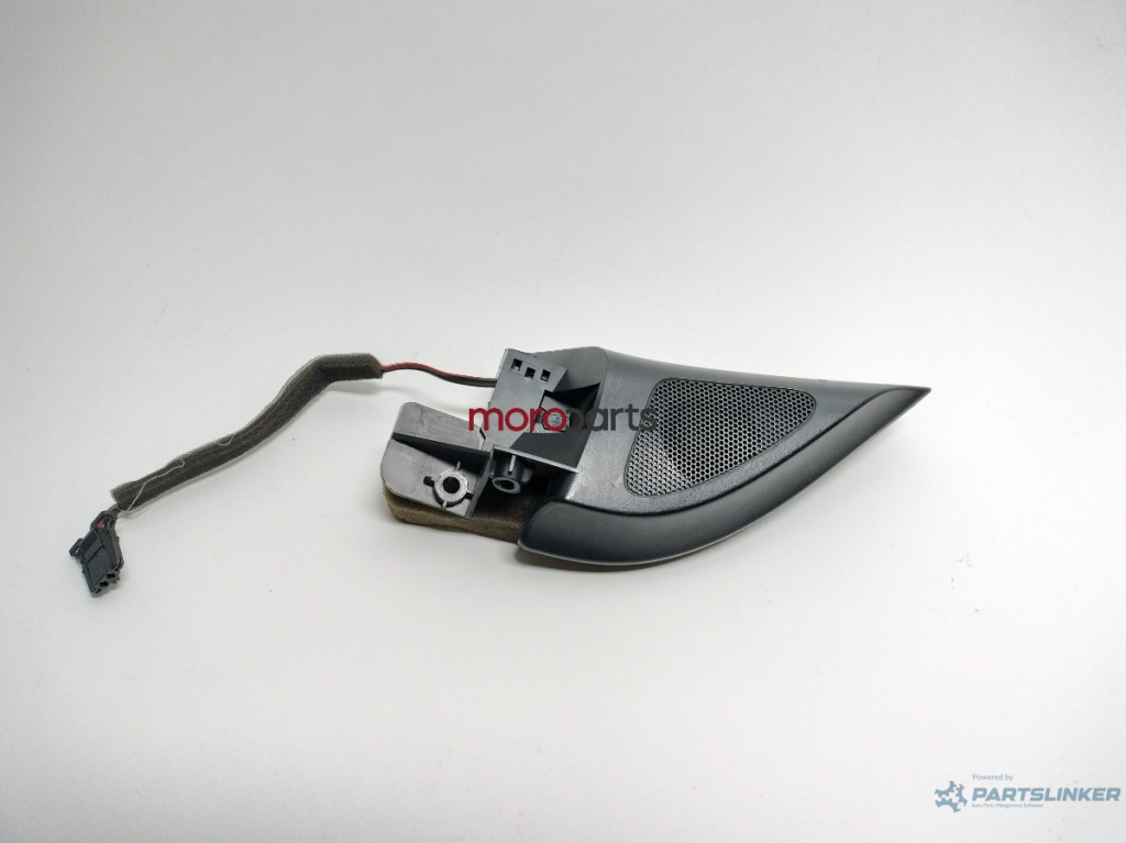 Tweeter usa stanga fataVolkswagen Golf 5