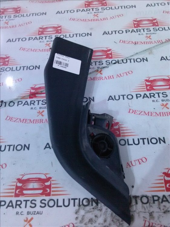 Twitter fata FORD FOCUS 2
