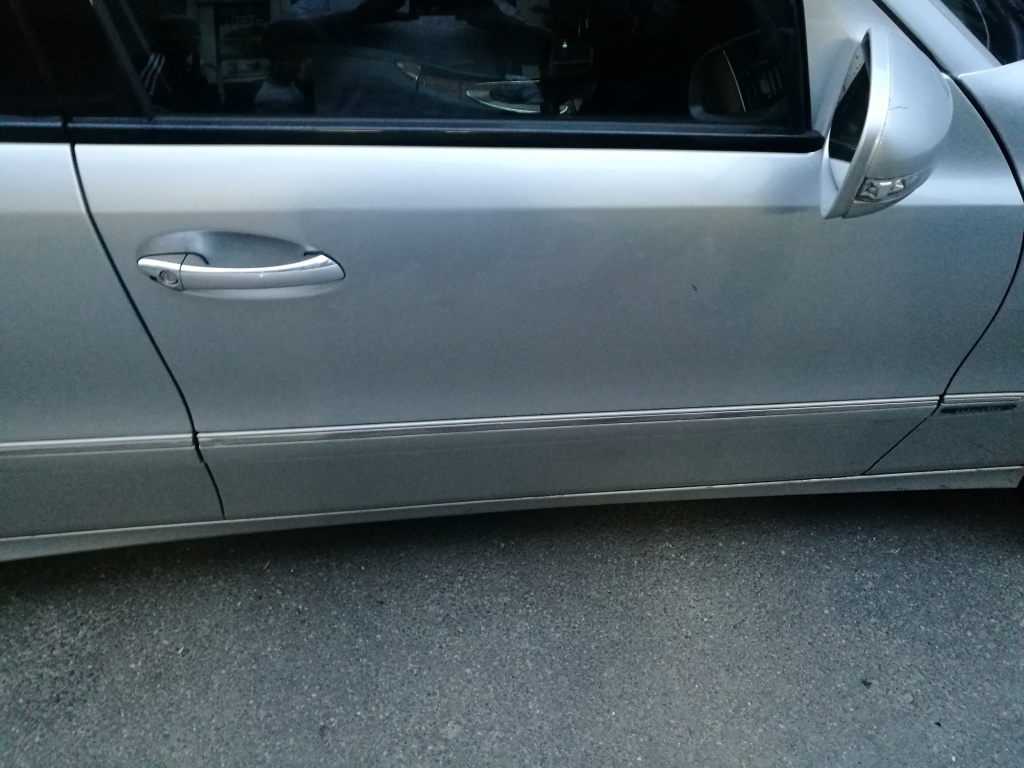 Ușă dreapta fata Mercedes E clasa w211 facelift