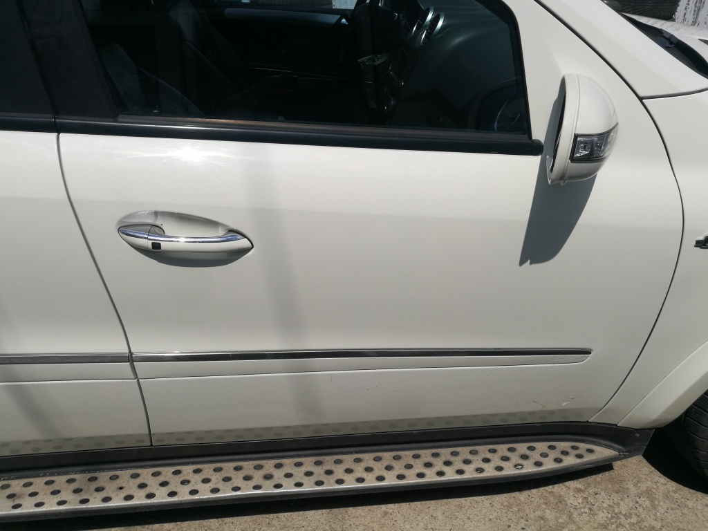 Ușă dreapta fata Mercedes ml w164