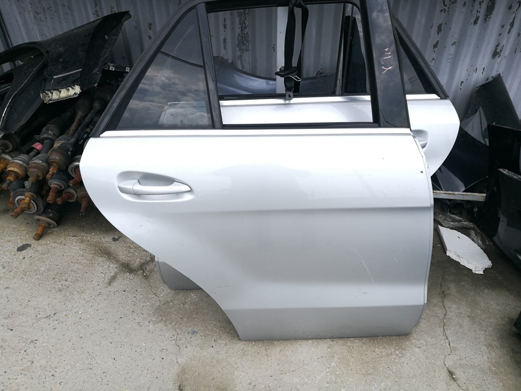 Ușă dreapta spate Mercedes ML w166