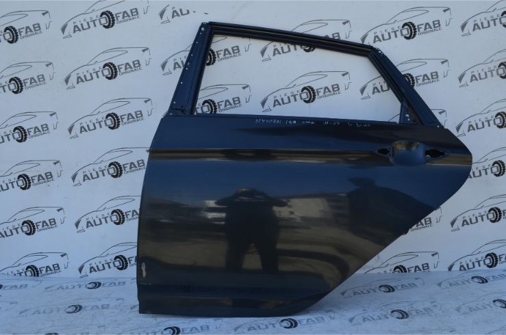 Uşă stânga spate Hyundai i40 Combi an 2011-2019 NA2TYU5LZ2