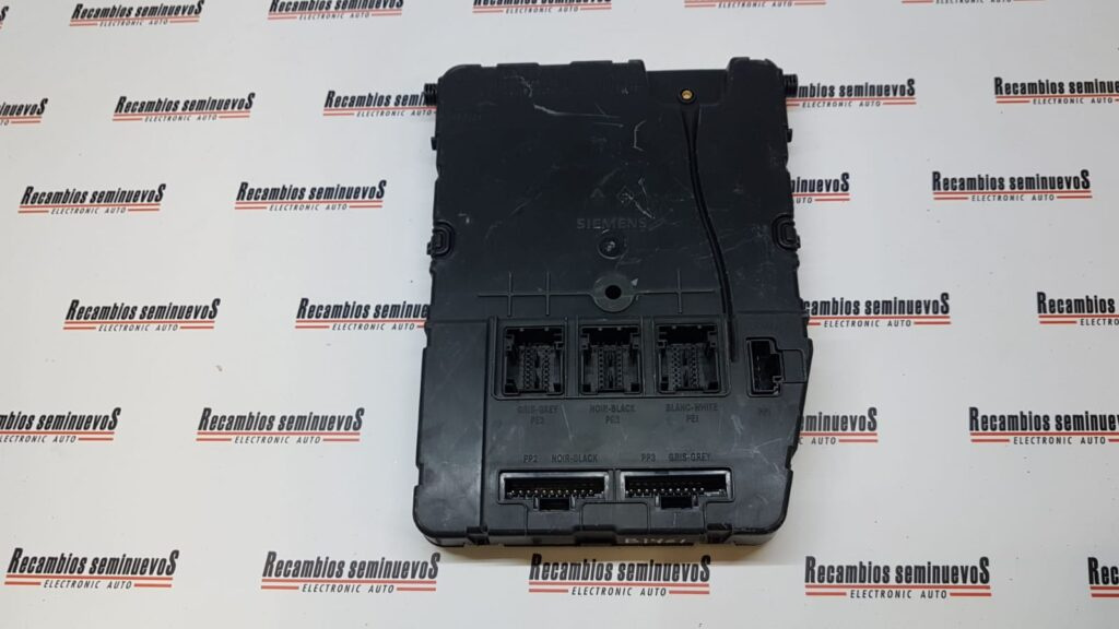 UCH Panou sigurante SIEMENS RENAULT MEGANE 2 S118400200 I / S118400200I / UCH X84 N2 / UCHX84N2 / 8200305575S118400200 I / S118400200I / UCH X84 N2 / UCHX84N2 / 8200305575