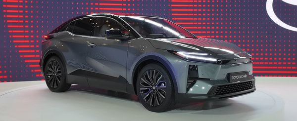 Uita complet de Tesla! Toyota prezinta oficial noul C-HR+ cu un design SF si o autonomie de 600 km. Cum arata in realitate