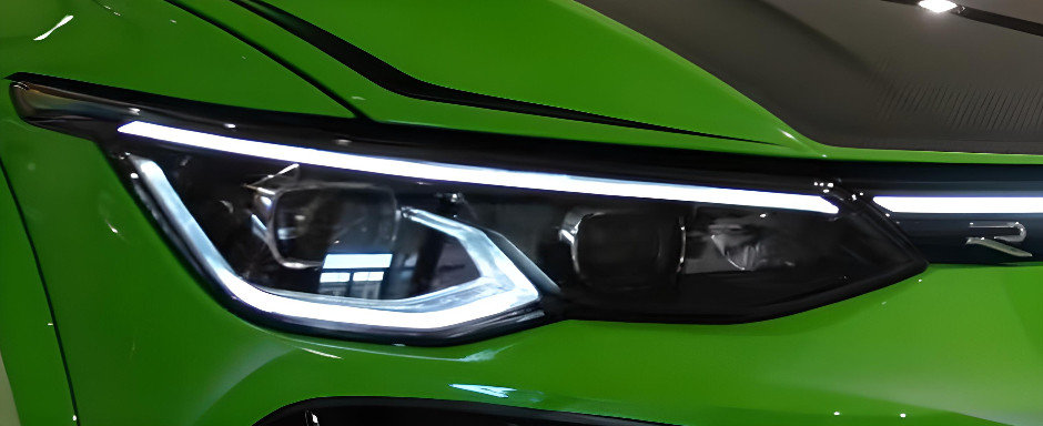 Uita de Mercedes A45 AMG! Volkswagen prezinta oficial noul Golf R Hurricane cu motor de 2.0 litri si 526 CP. Cum arata in realitate Uita de Mercedes A45 AMG! Volkswagen prezinta oficial noul Golf R Hurricane cu motor de 2.0 litri si 526 CP. Cum arata in realitate