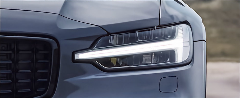 Uita de Mercedes A45 AMG! Volvo prezinta oficial masina cu cel mai puternic motor de 2.0 litri din industrie Uita de Mercedes A45 AMG! Volvo prezinta oficial masina cu cel mai puternic motor de 2.0 litri din industrie