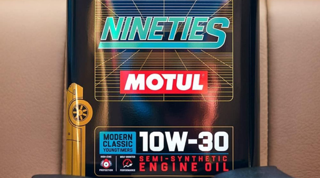 Ulei Motor Motul Classic Nineties 10W-30 Modern Classic Youngtimers Semi-Synthetic 2L 110620