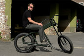 Ultima moda! Chopper-ul cu pedale