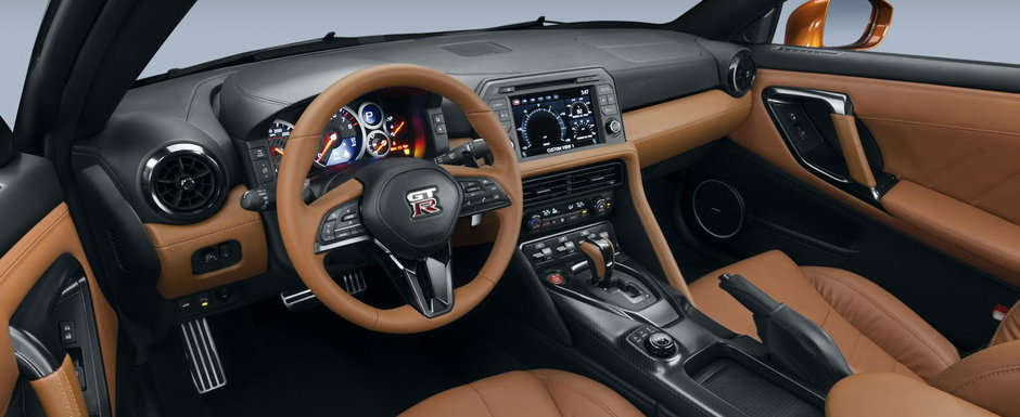 Ultimul facelift inainte de sosirea generatiei R36. Ce schimbari aduce noul Nissan GT-R 2017 Ultimul facelift inainte de sosirea generatiei R36. Ce schimbari aduce noul Nissan GT-R 2017