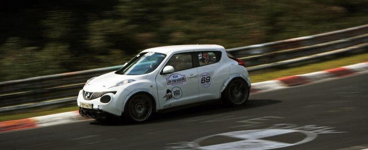 Un altfel de tuning: Nissan Juke cu motor de GT-R si 800 cai putere