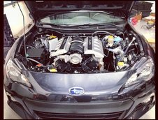 Un altfel de tuning: Subaru BRZ cu motor V8