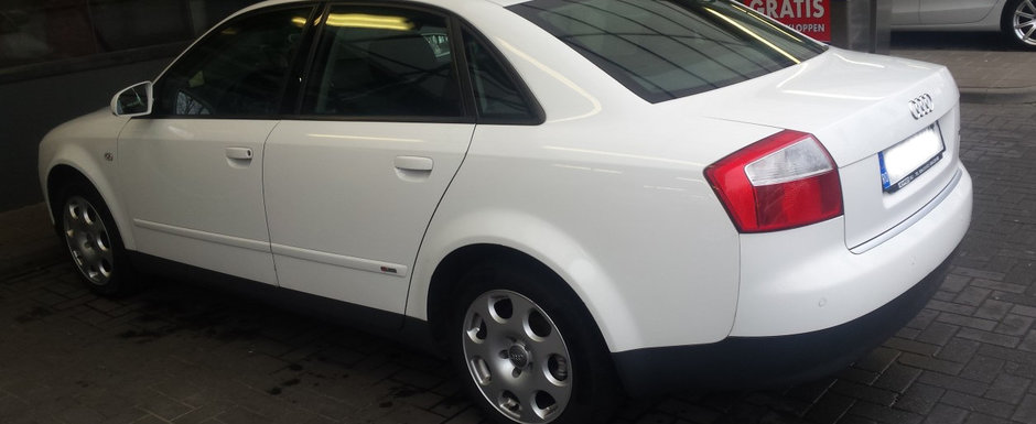 Un Audi A4 cu motor 2.5 TDI si 502.000 KM la bord e de vanzare in Romania. Merita banii? Un Audi A4 cu motor 2.5 TDI si 502.000 KM la bord e de vanzare in Romania. Merita banii?
