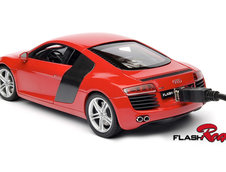 Un Audi R8 de... 250 GB sau mai mult
