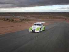 Un Beetle obraznic de 770 kg